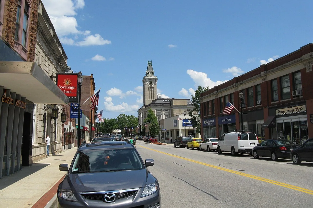 Avon in Quincy, MA
